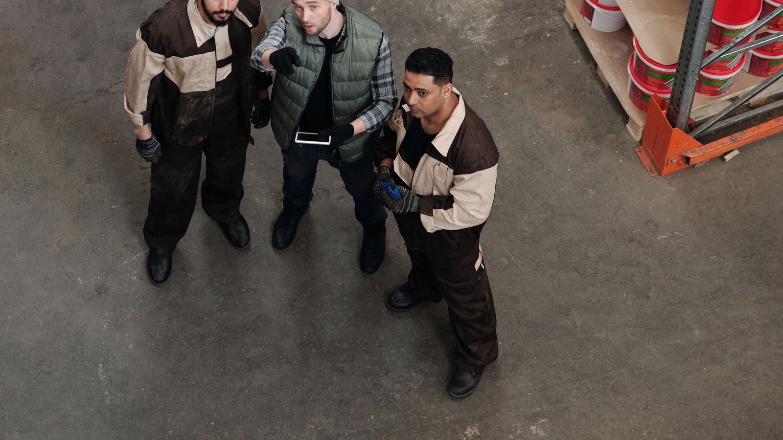 Warehouse Staffing Calculator cover